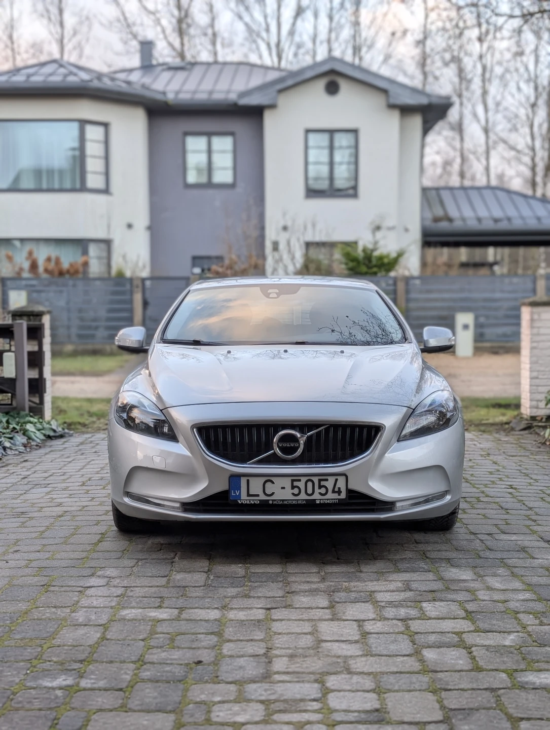 Volvo V40