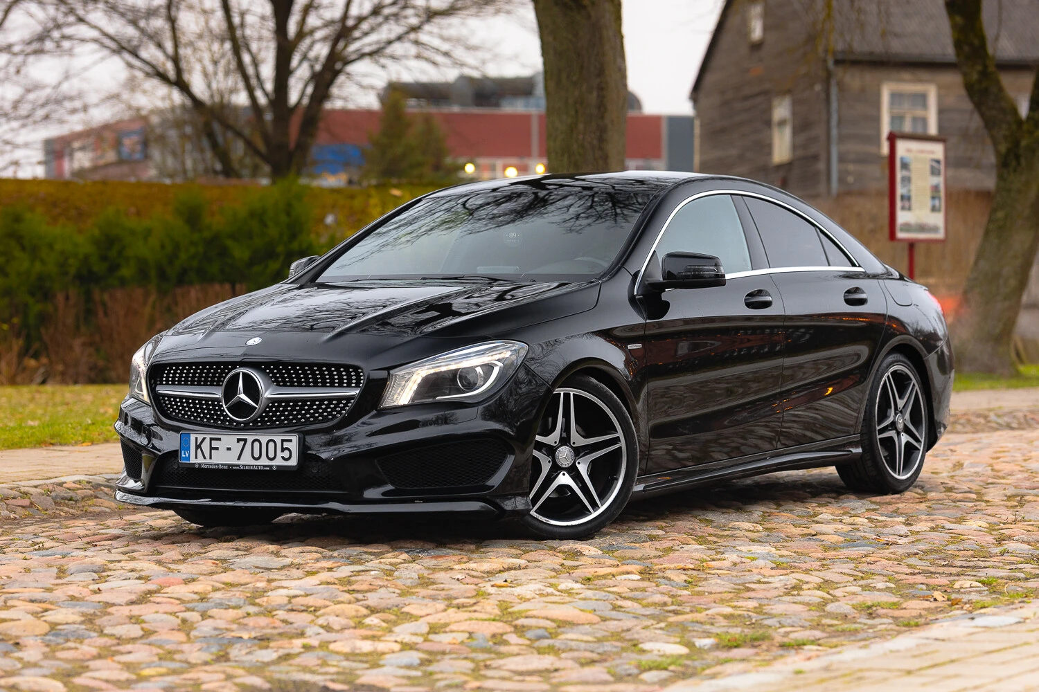 Mercedes-Benz CLA200