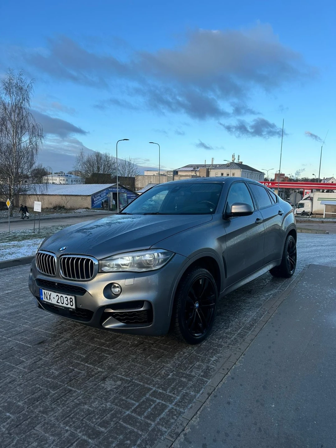 BMW X6