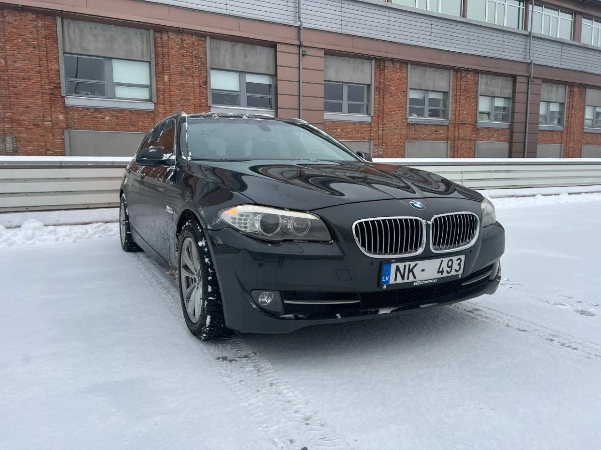 BMW 530