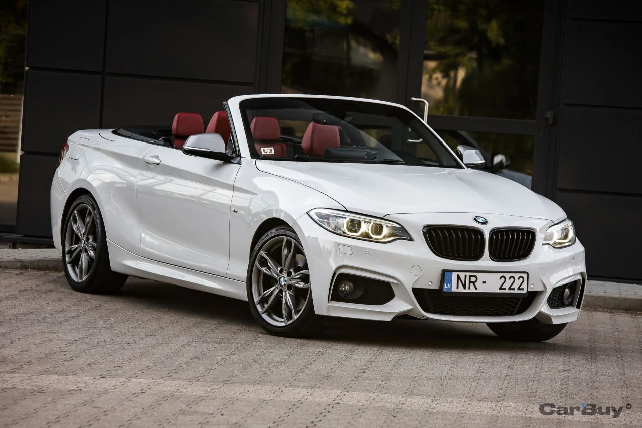 BMW 220