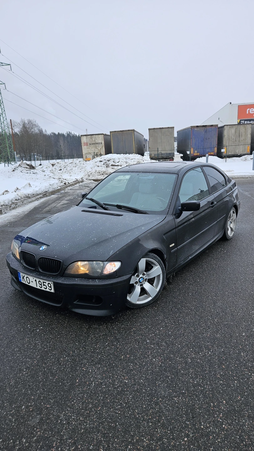 BMW 330