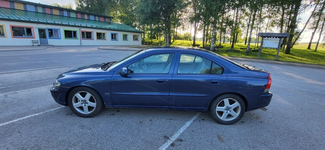 Volvo S60