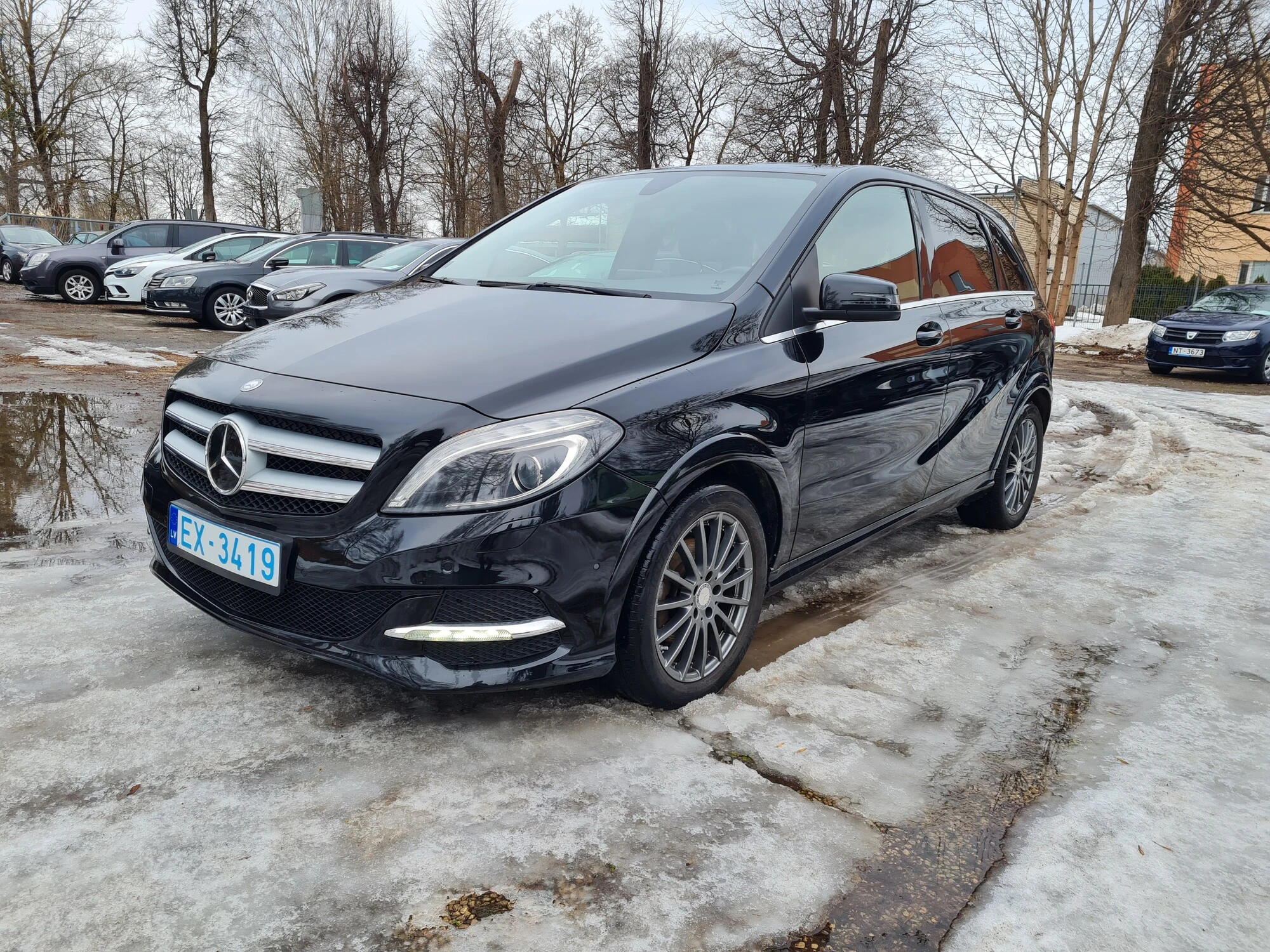 Mercedes-Benz B250