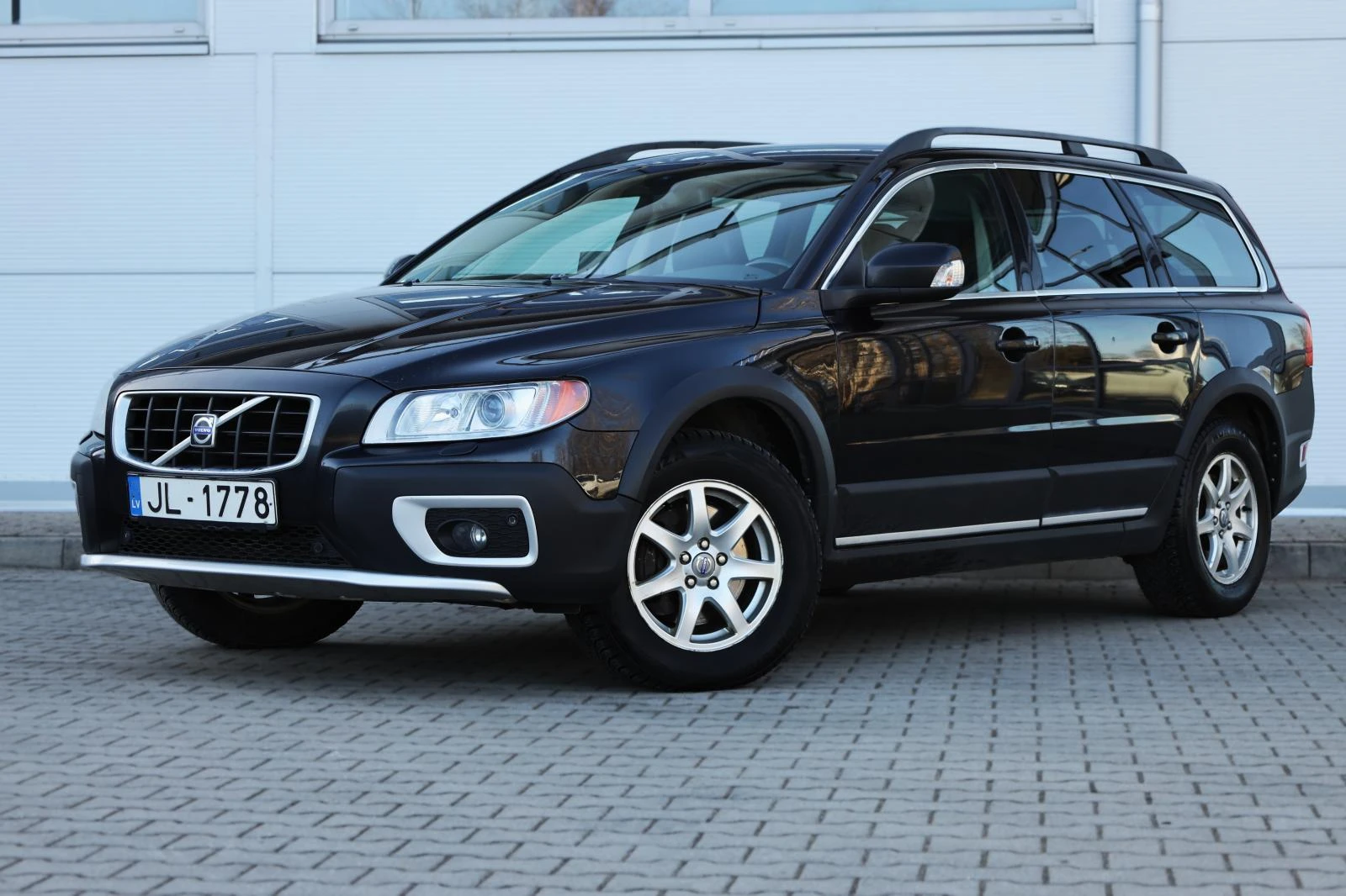Volvo XC70