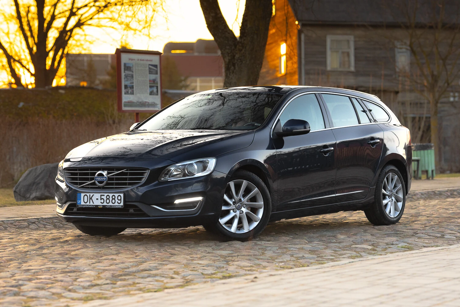 Volvo V60