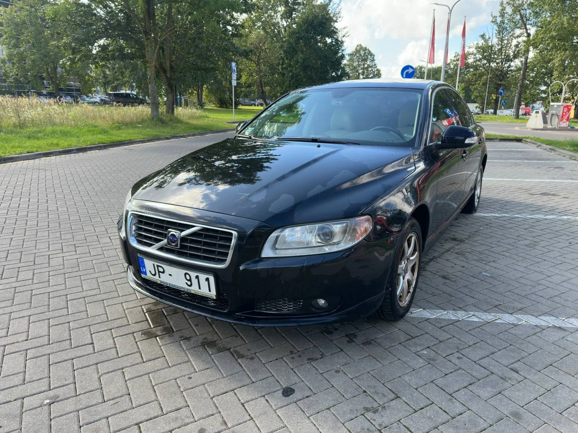 Volvo S80