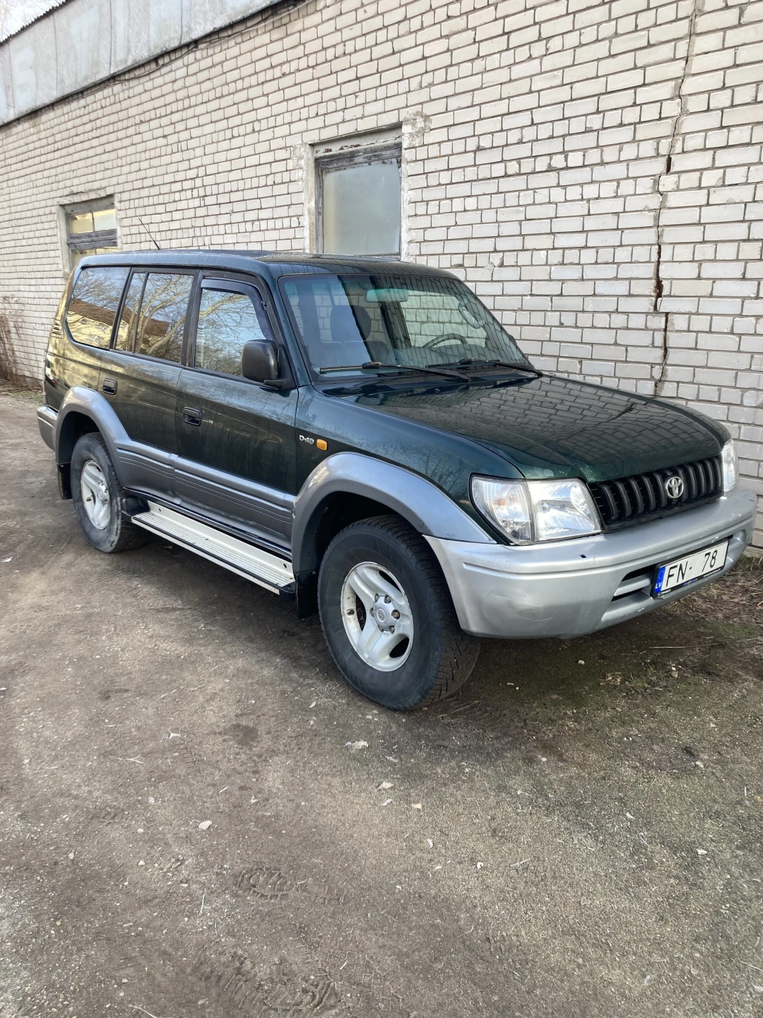 Toyota Land Cruiser