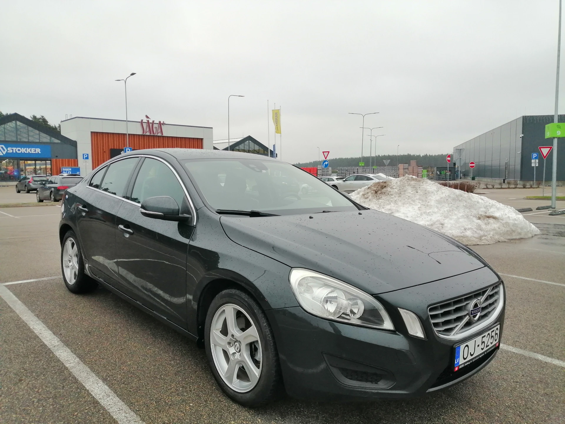 Volvo S60
