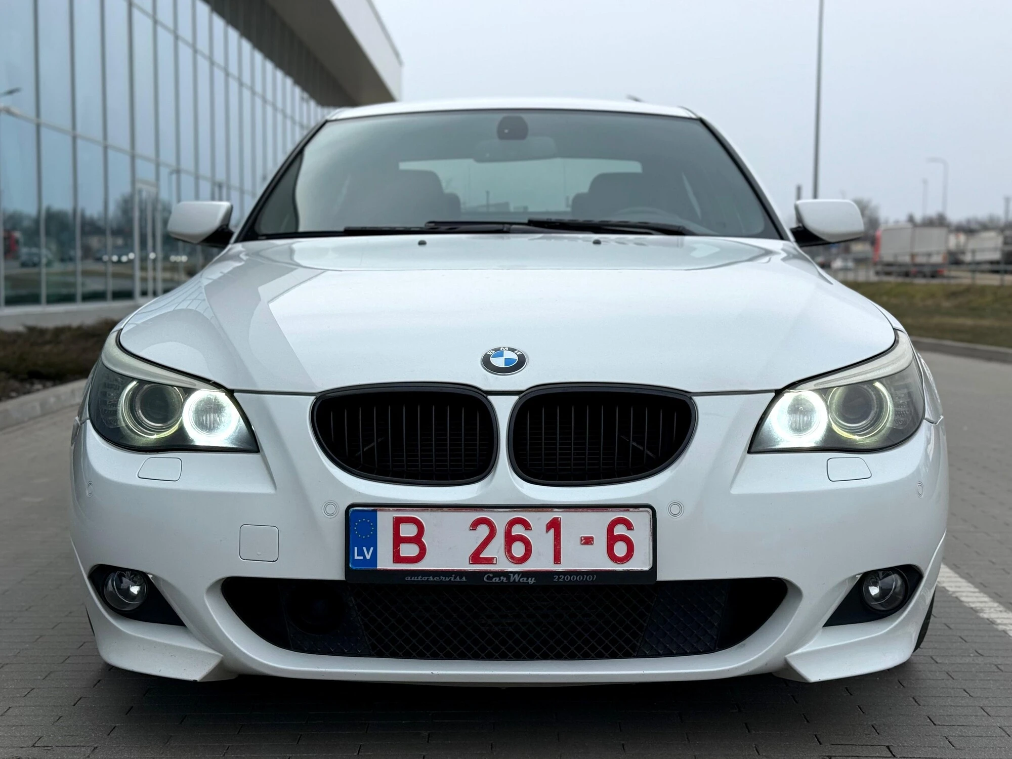BMW 530