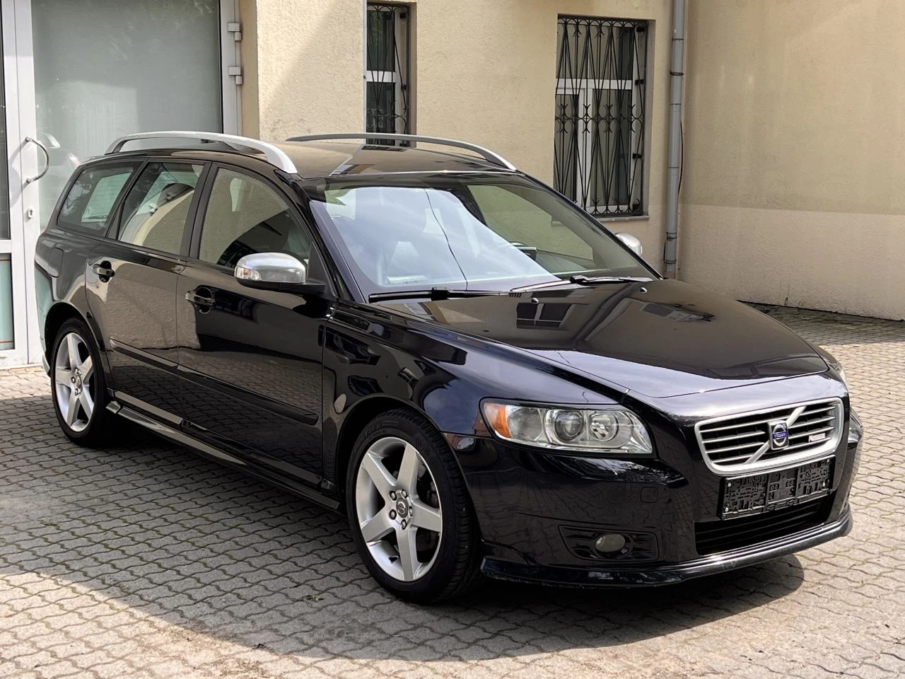 Volvo V50