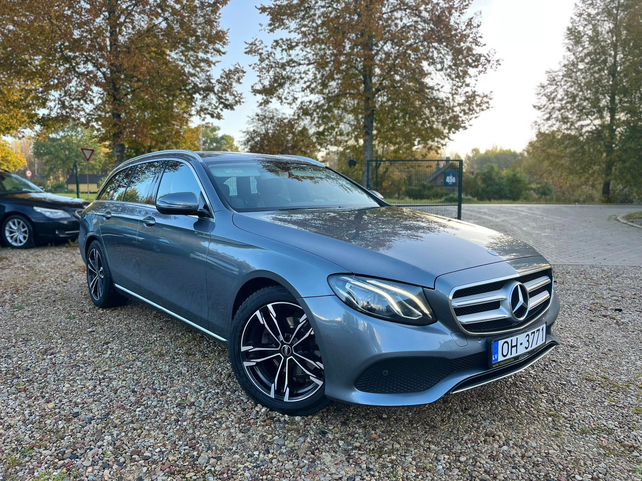Mercedes-Benz E220 D