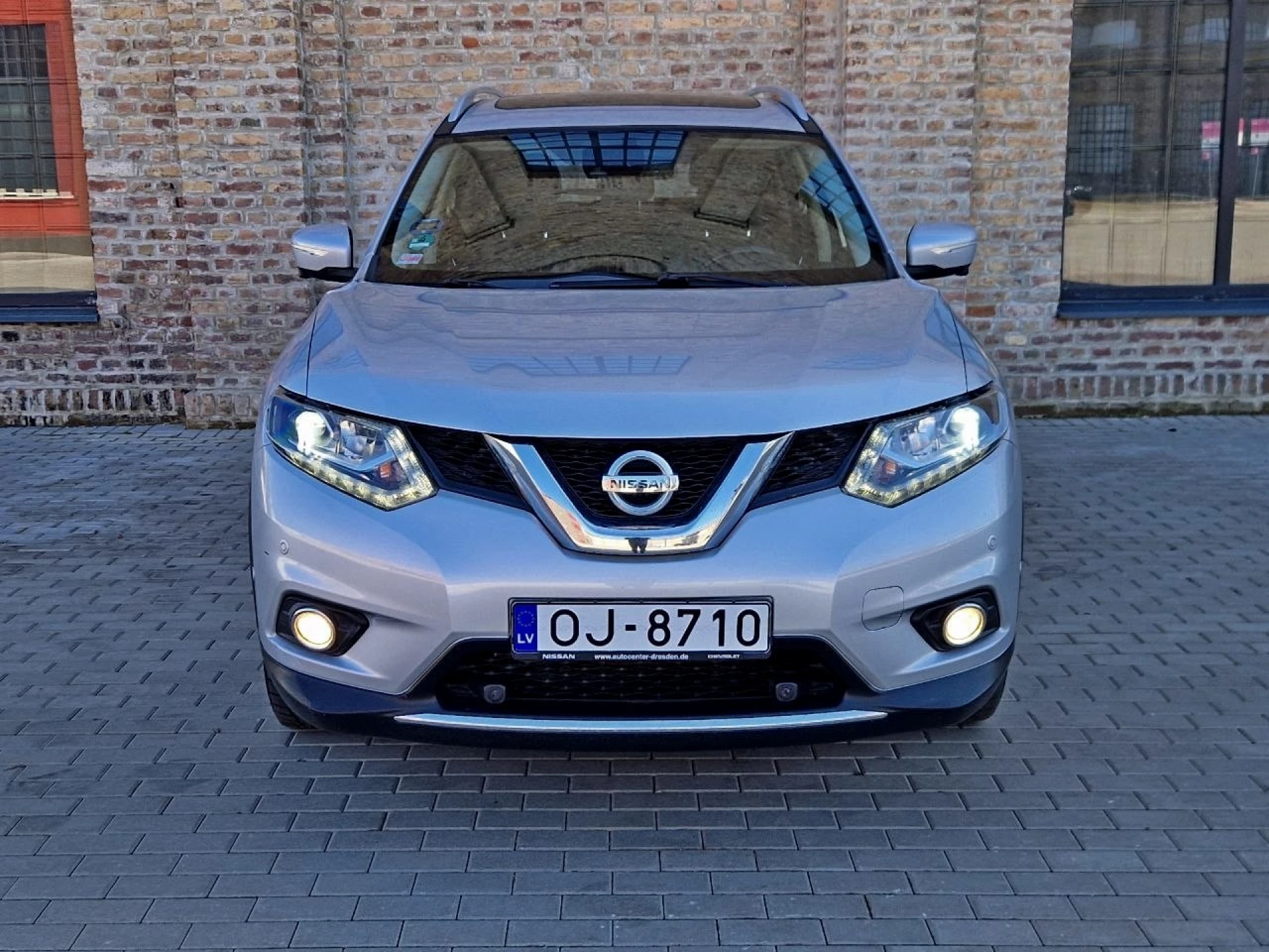 Nissan X TRAIL