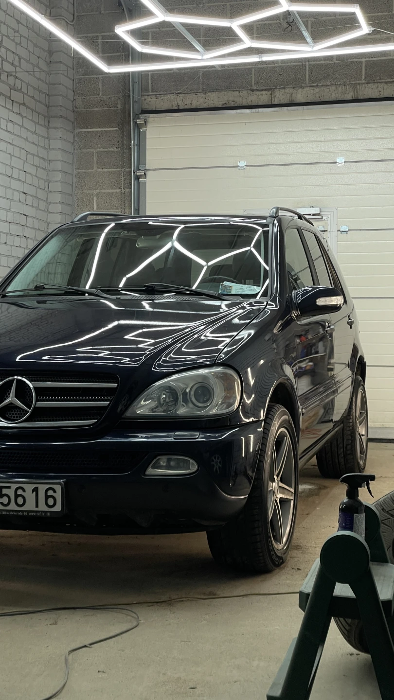 Mercedes-Benz ML500