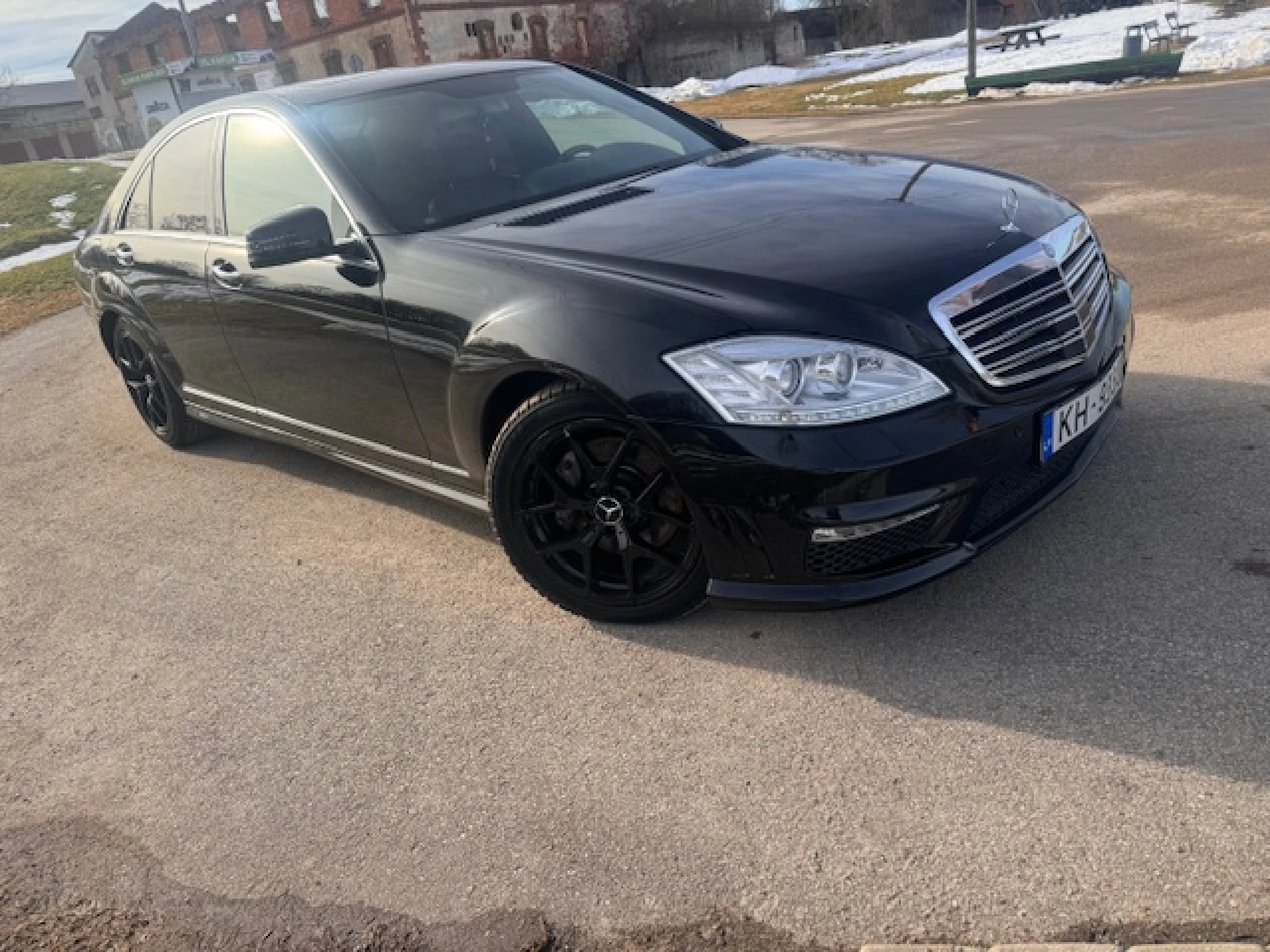 Mercedes-Benz S320