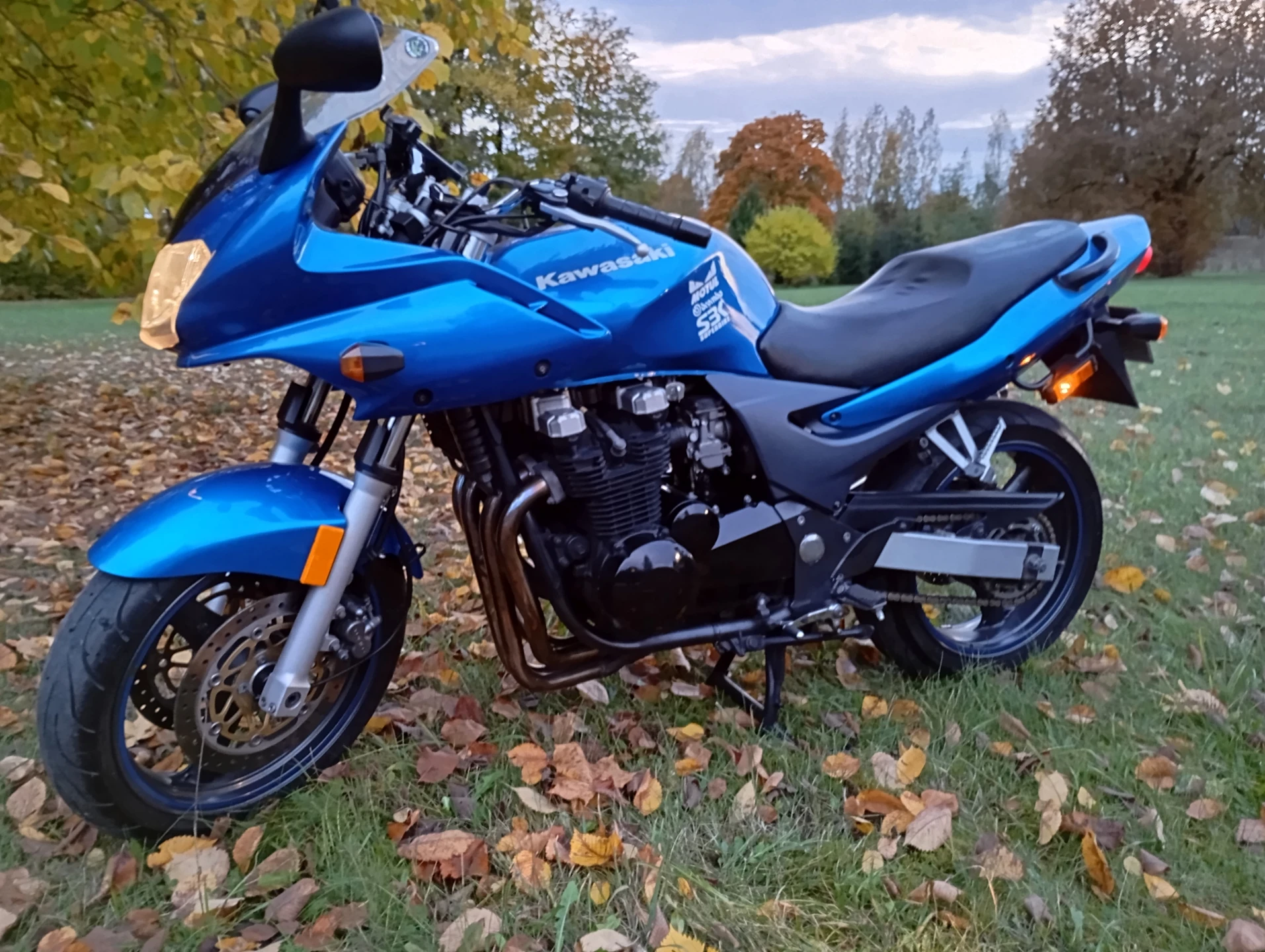 Kawasaki ZR