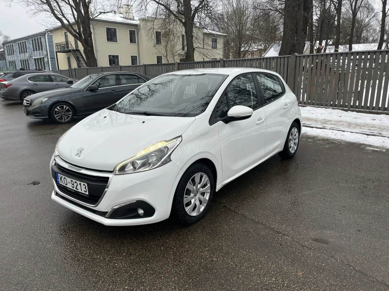 Peugeot 208