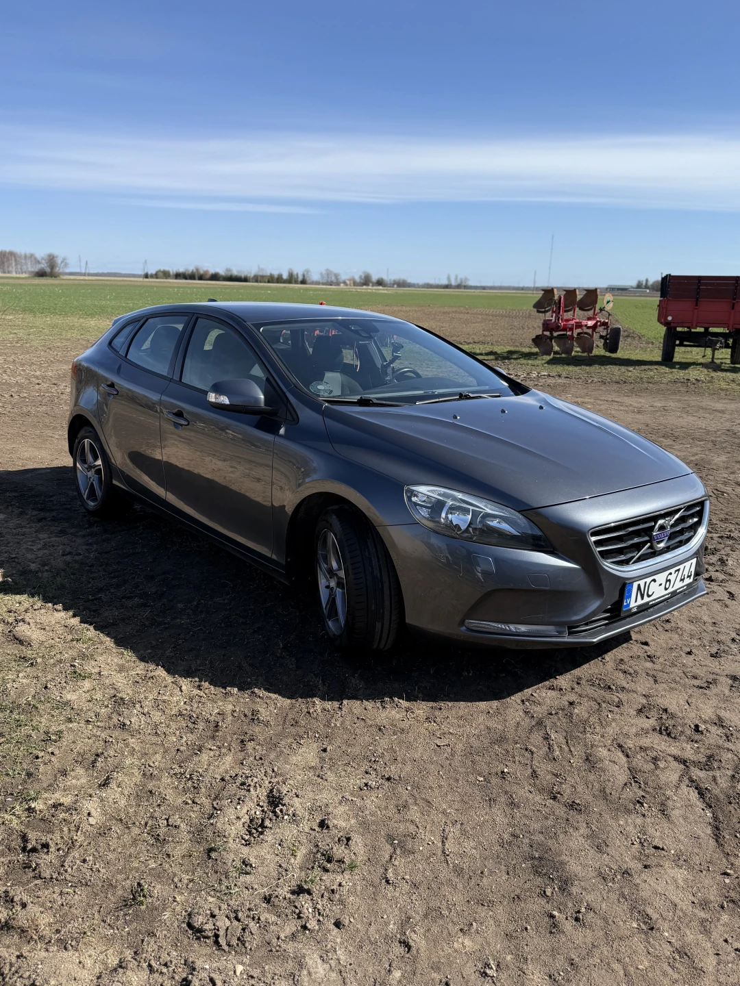 Volvo V40
