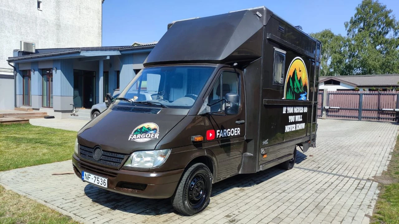 Mercedes-Benz Unknown