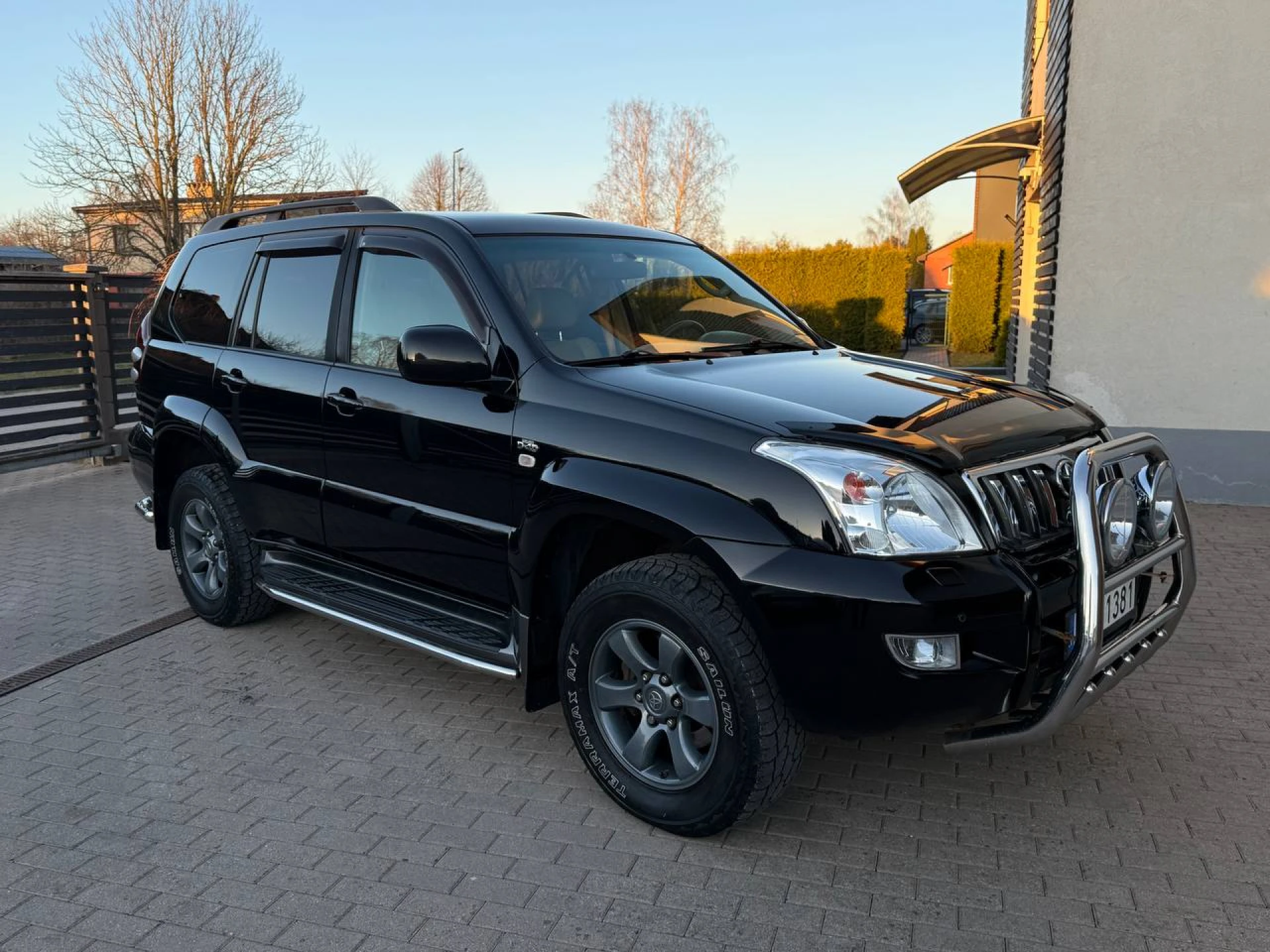 Toyota Land Cruiser