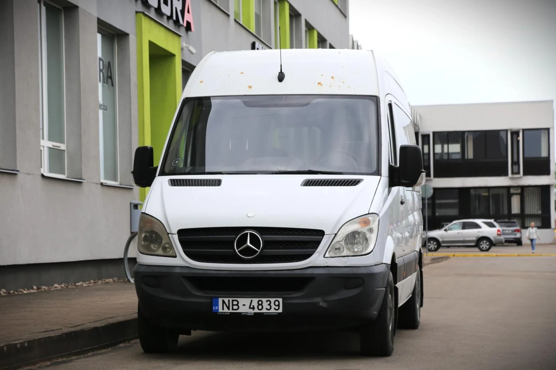 Mercedes-Benz Sprinter