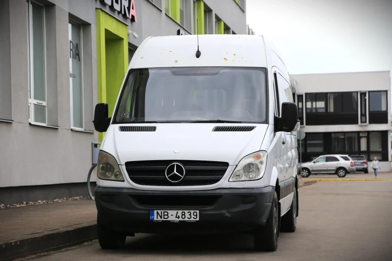 Mercedes-Benz Sprinter