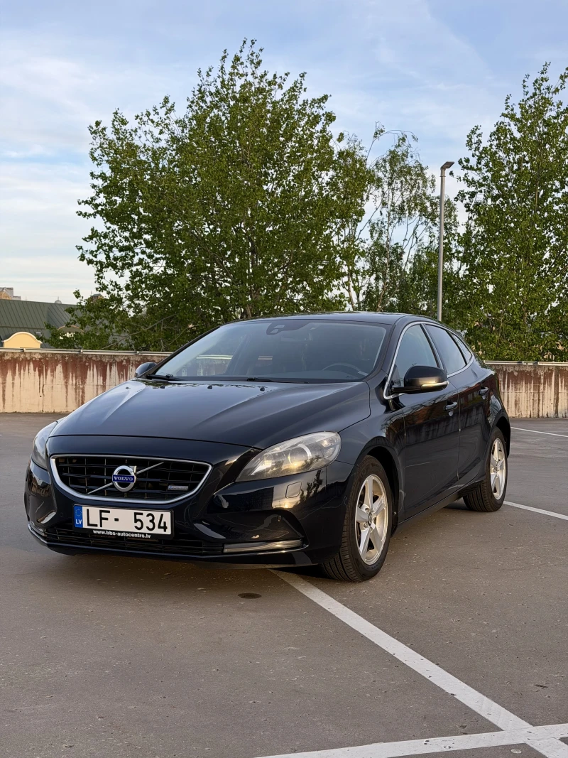 Volvo V40