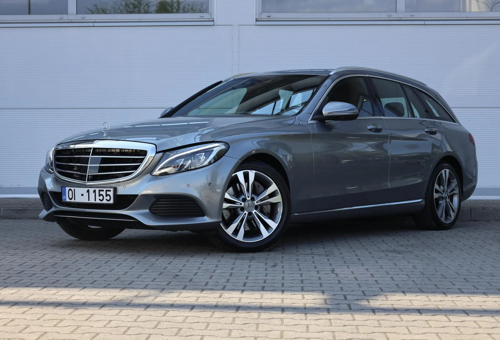 Mercedes-Benz C350