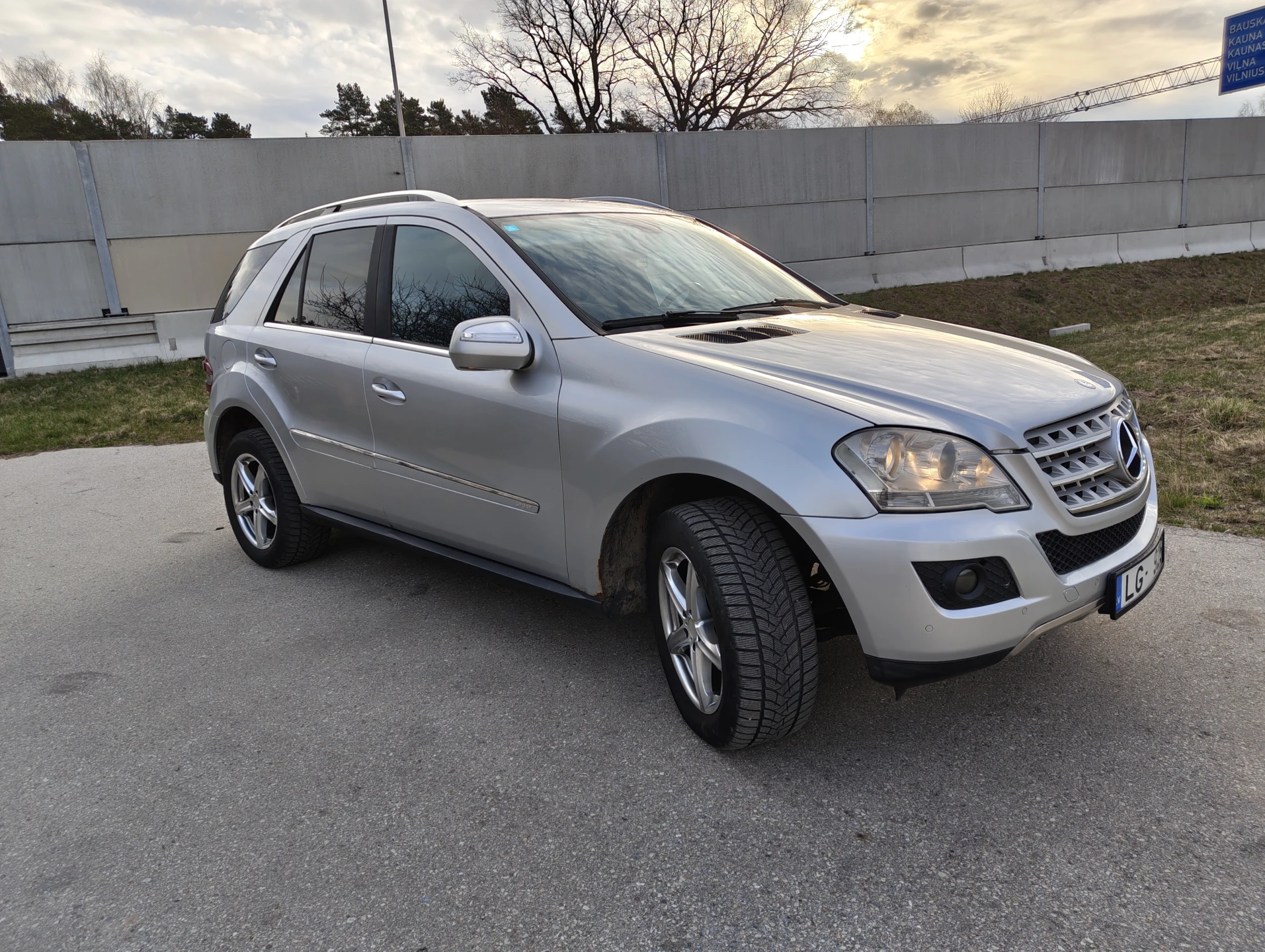 Mercedes-Benz ML320