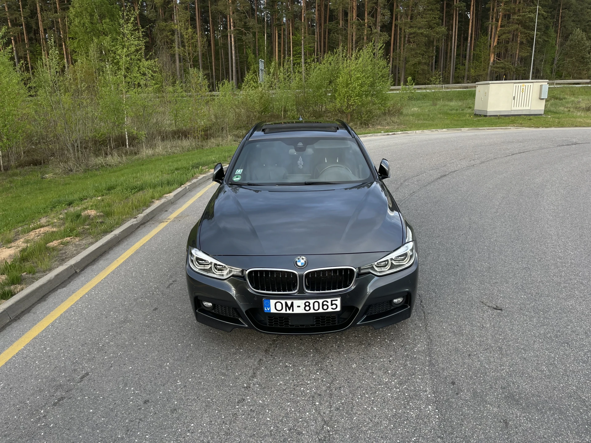 BMW 330