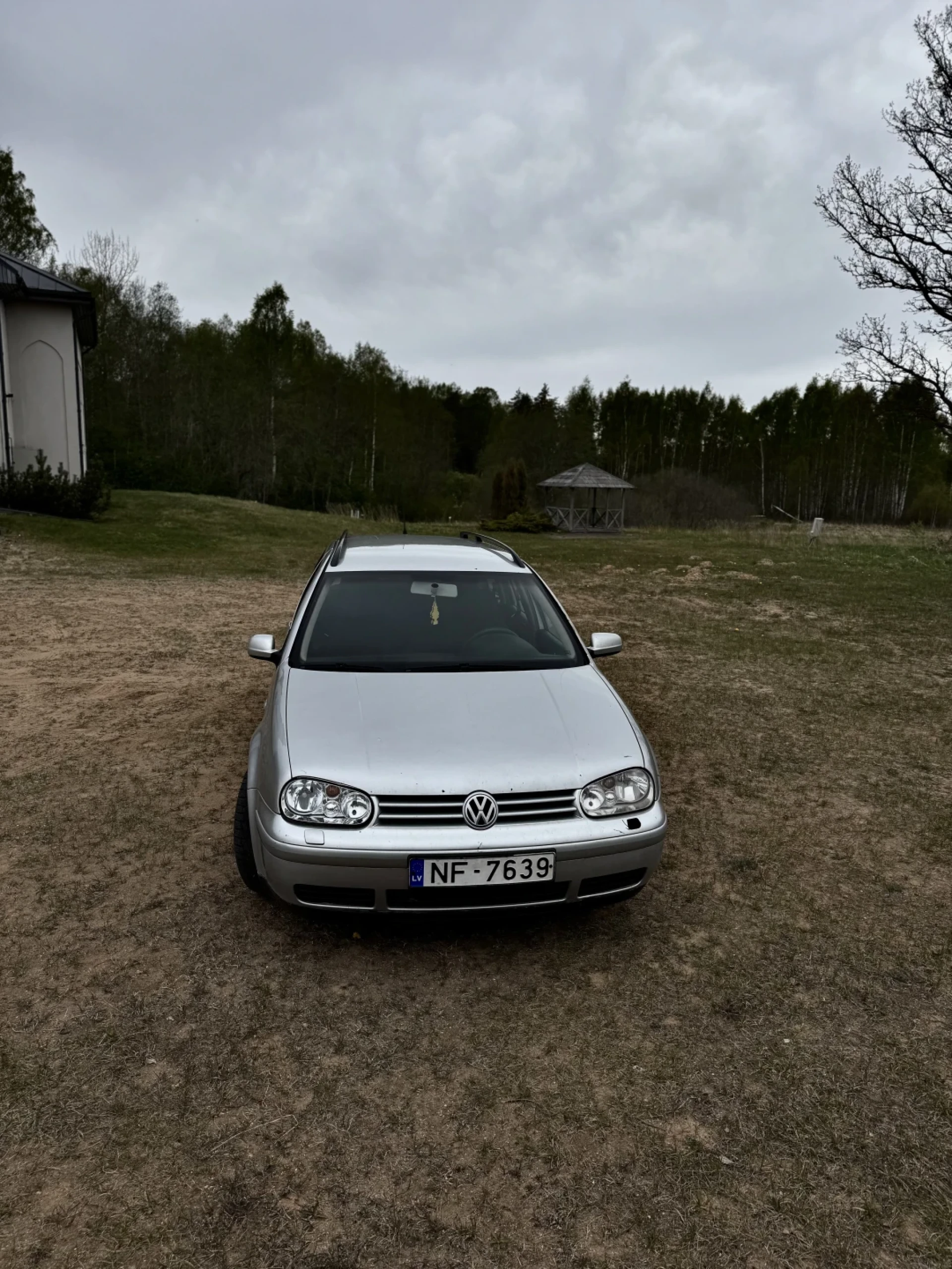 Volkswagen GOLF 4