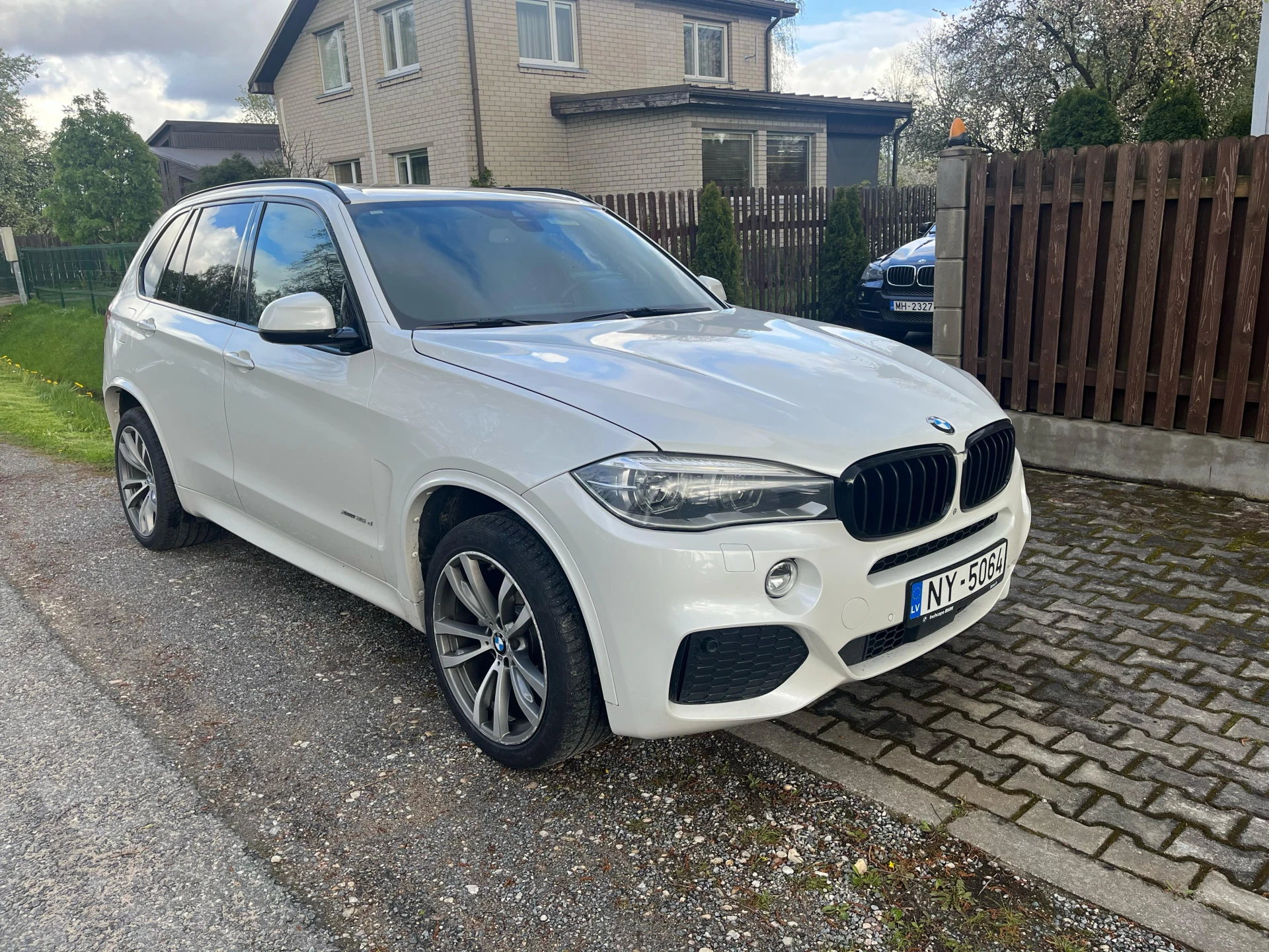 BMW X5