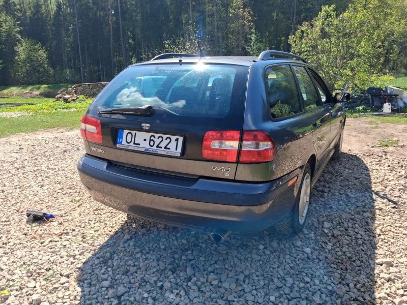 Volvo V40