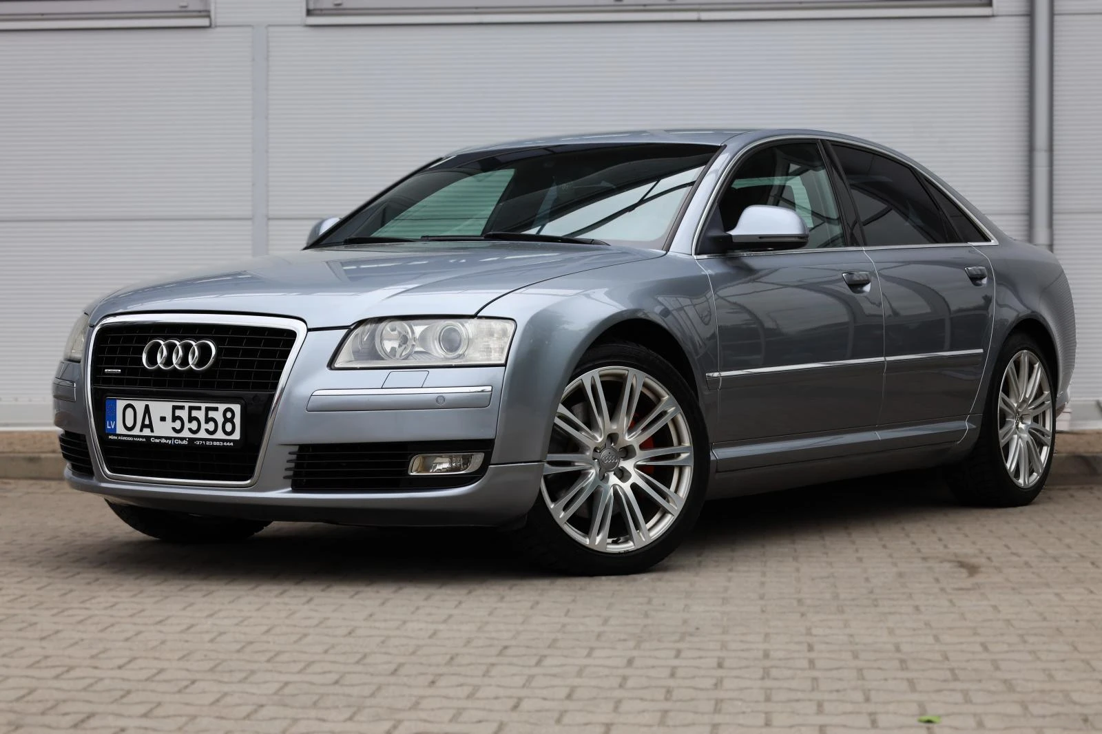 Audi A8
