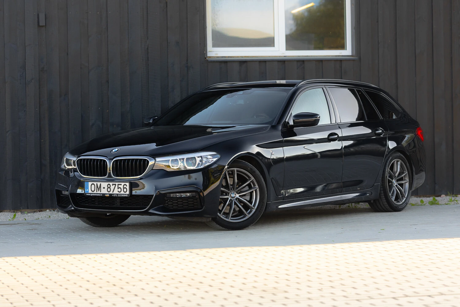 BMW 520