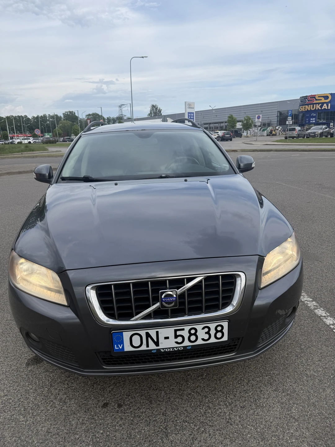 Volvo V70
