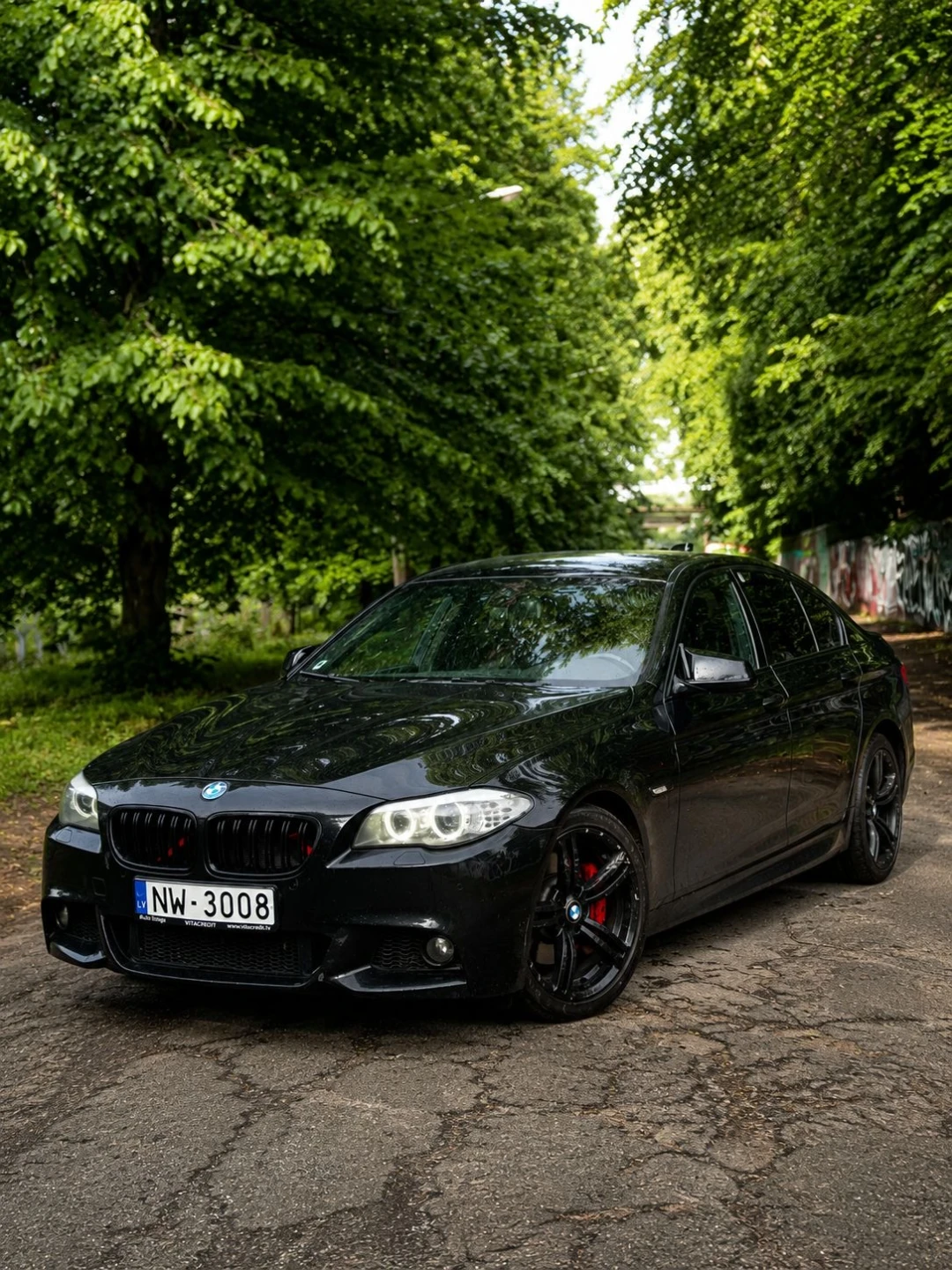 BMW 530