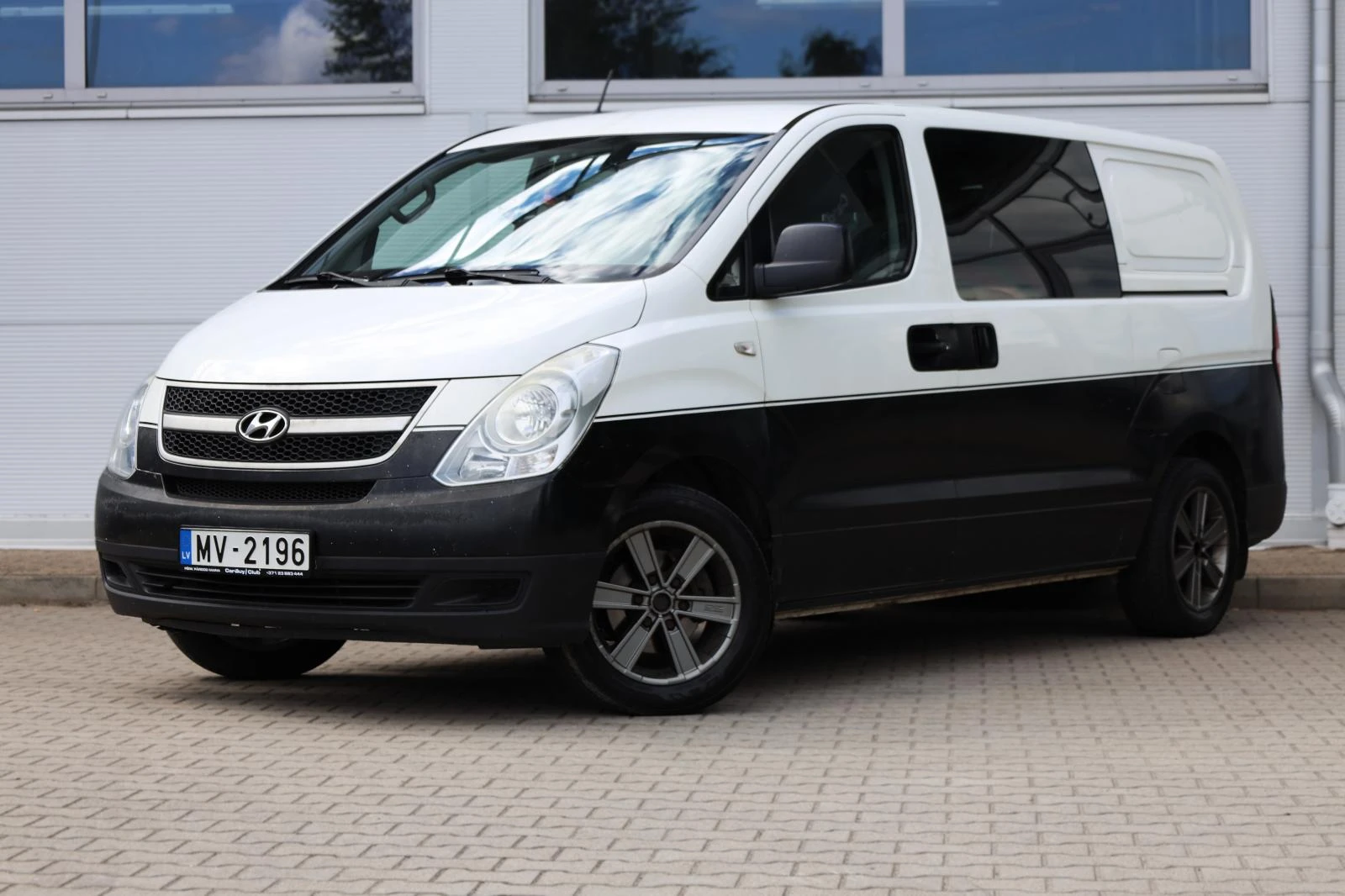Hyundai H1