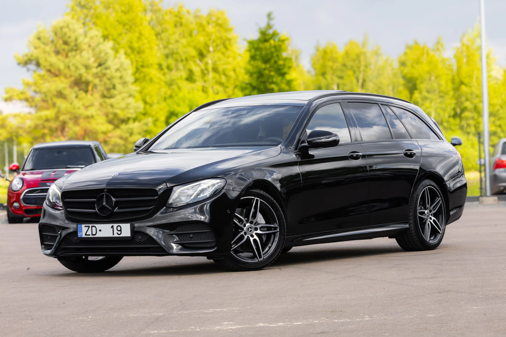 Mercedes-Benz E220