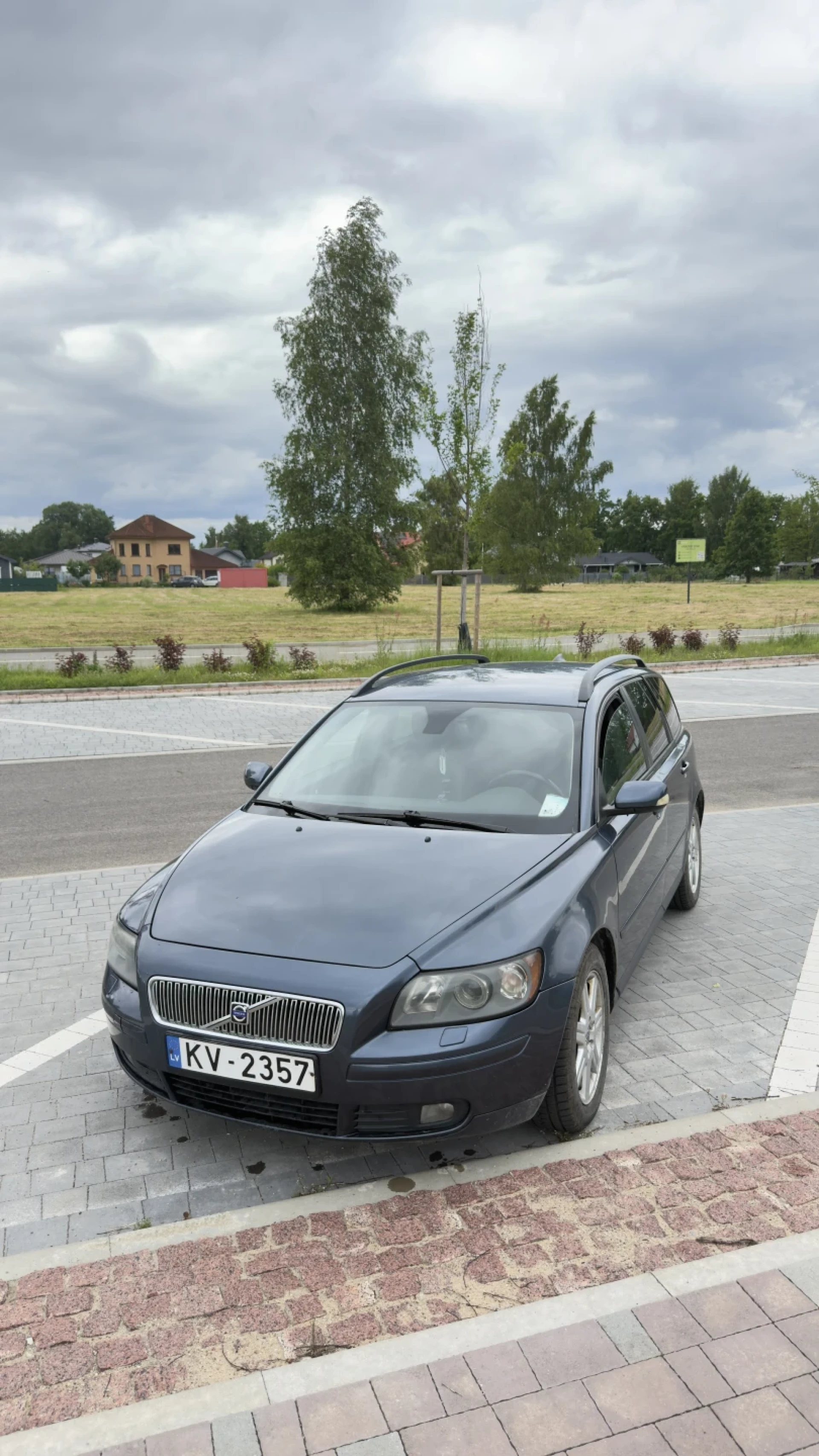 Volvo V50