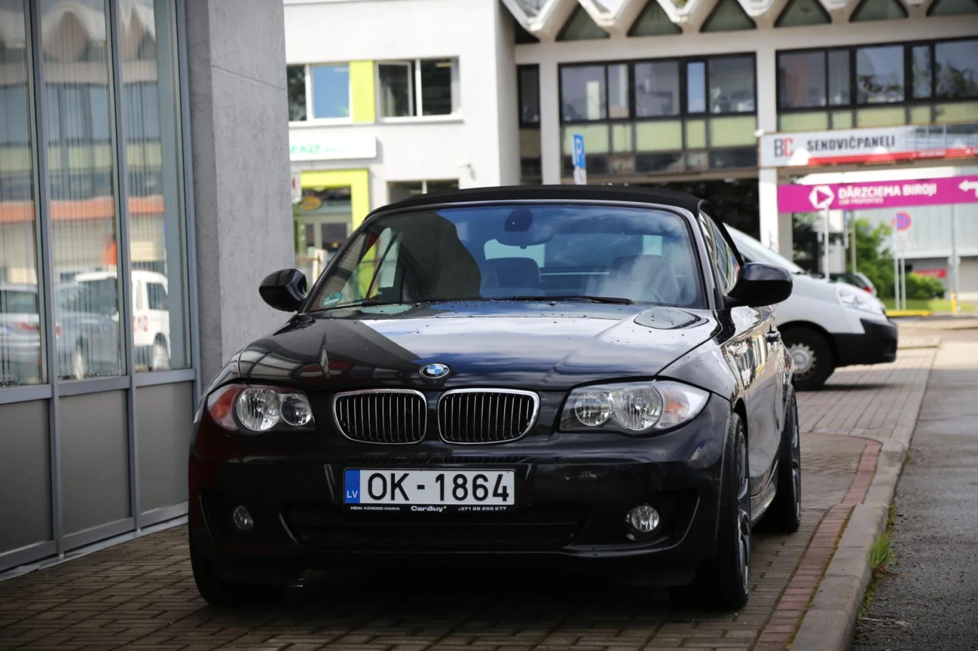 BMW 118