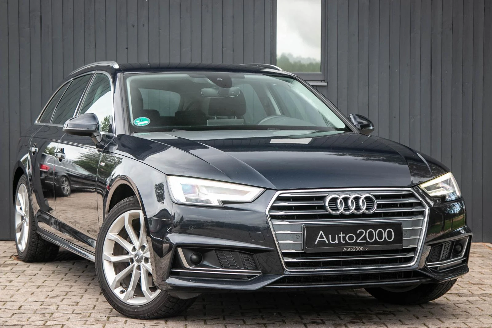 Audi A4
