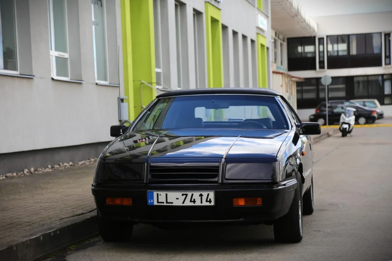 Chrysler LeBaron