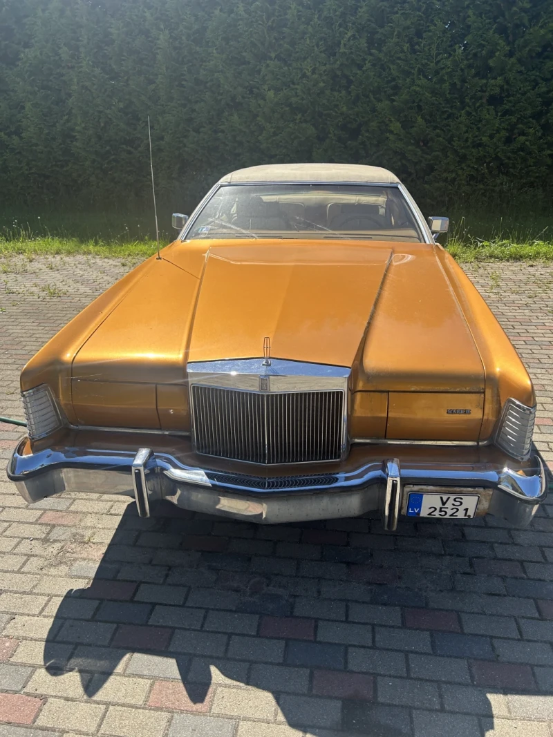 Lincoln Continental