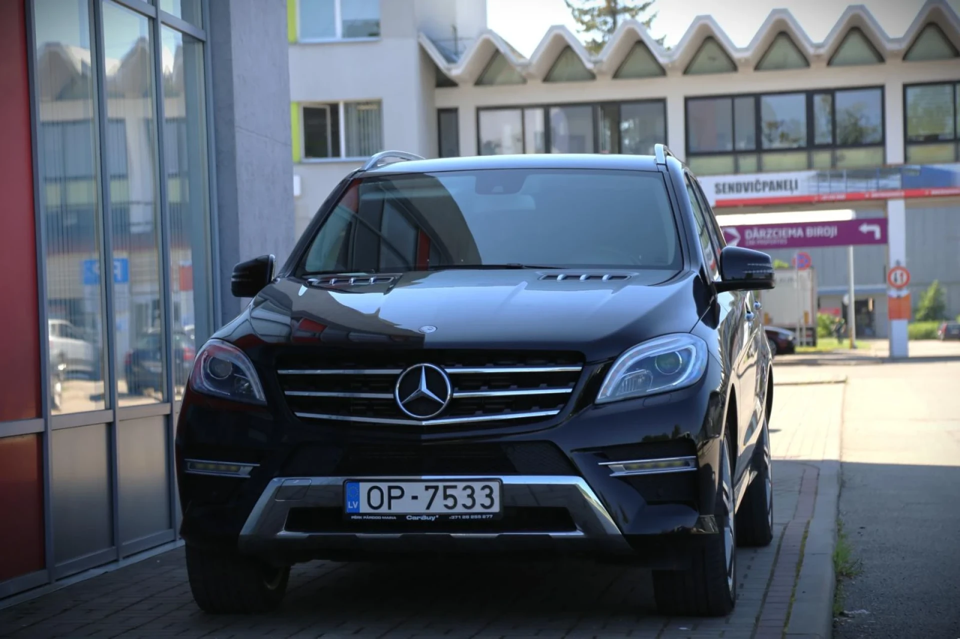 Mercedes-Benz ML350