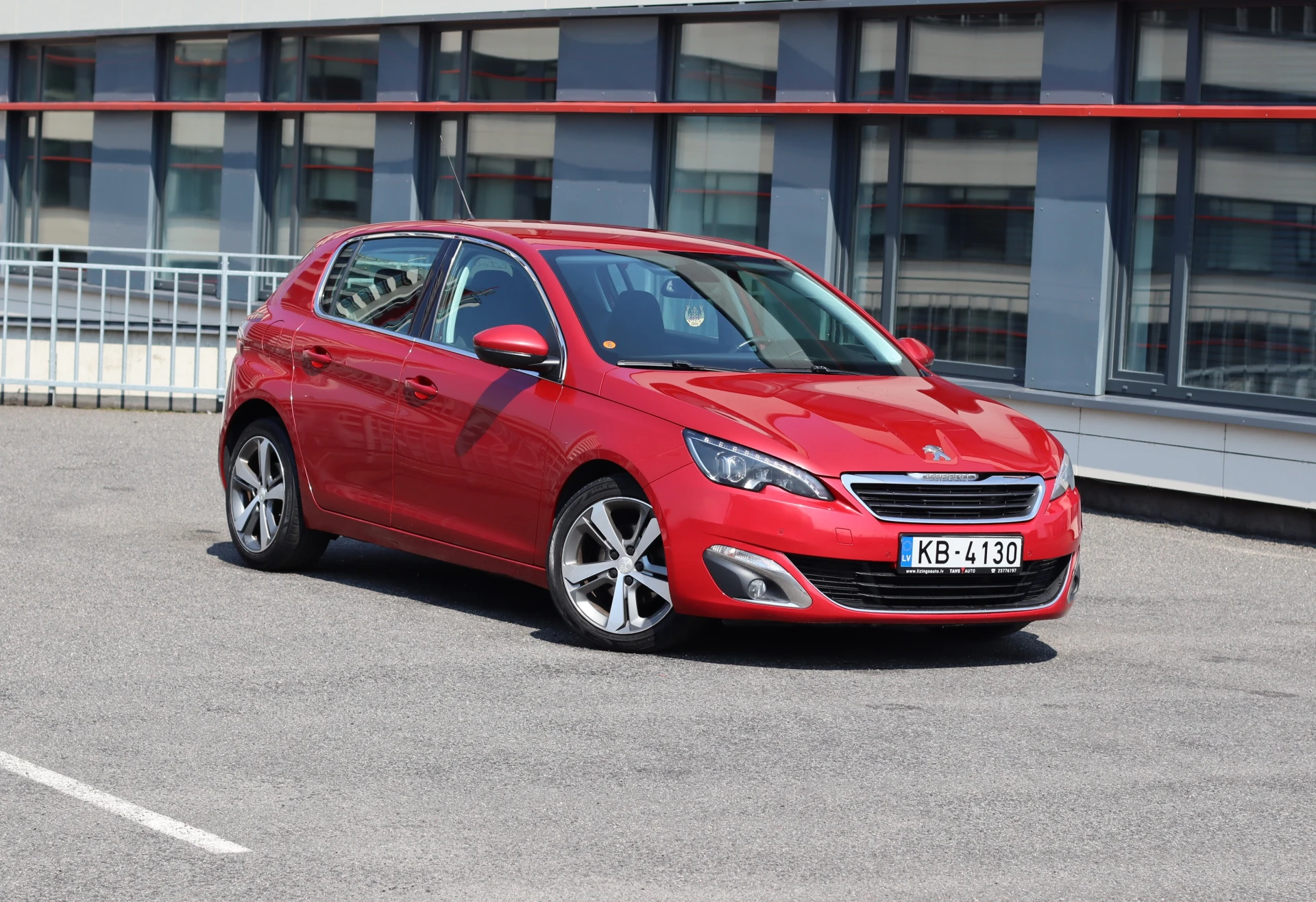 Peugeot 308
