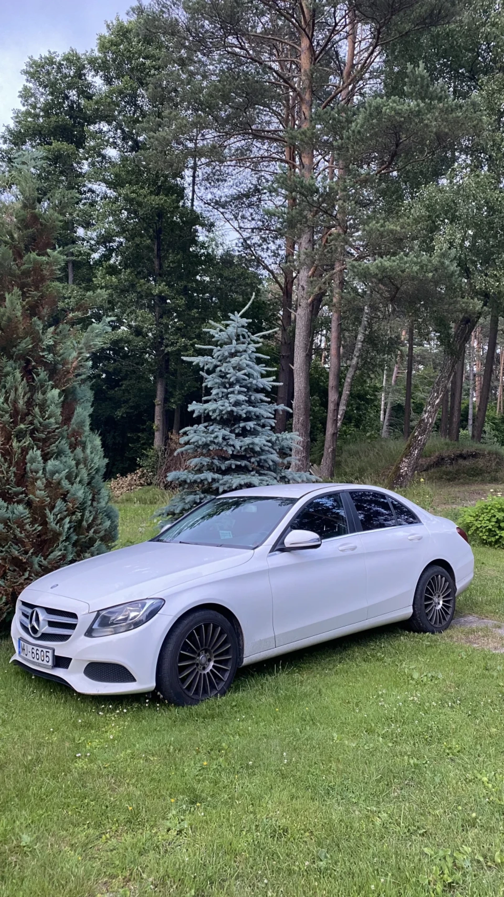 Mercedes-Benz C200