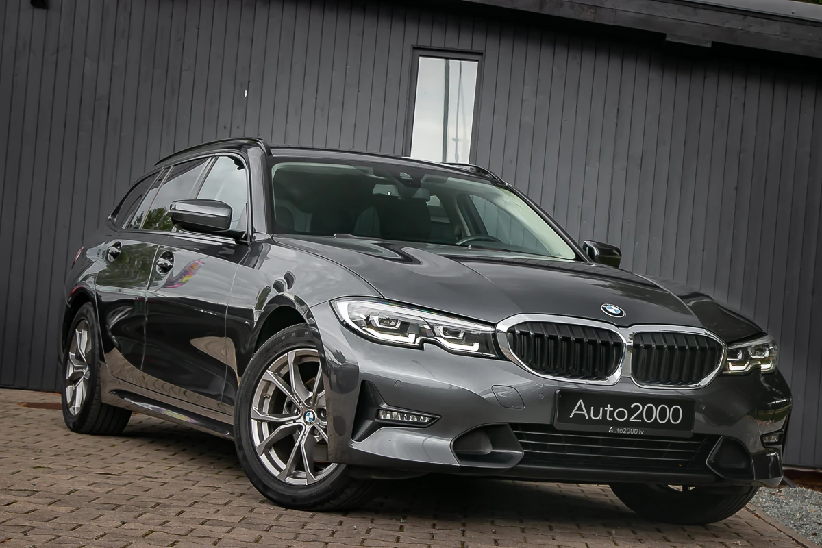 BMW 320