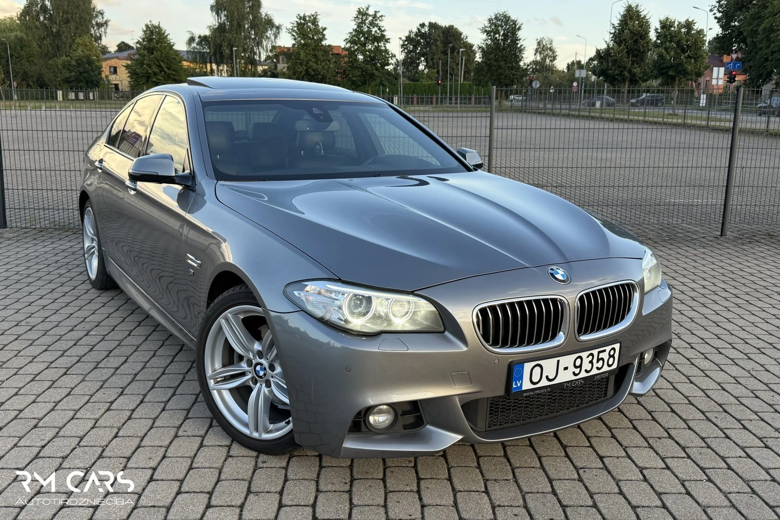 BMW 520