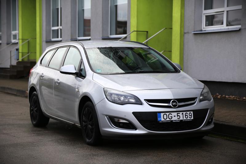 Opel - Astra - pic4